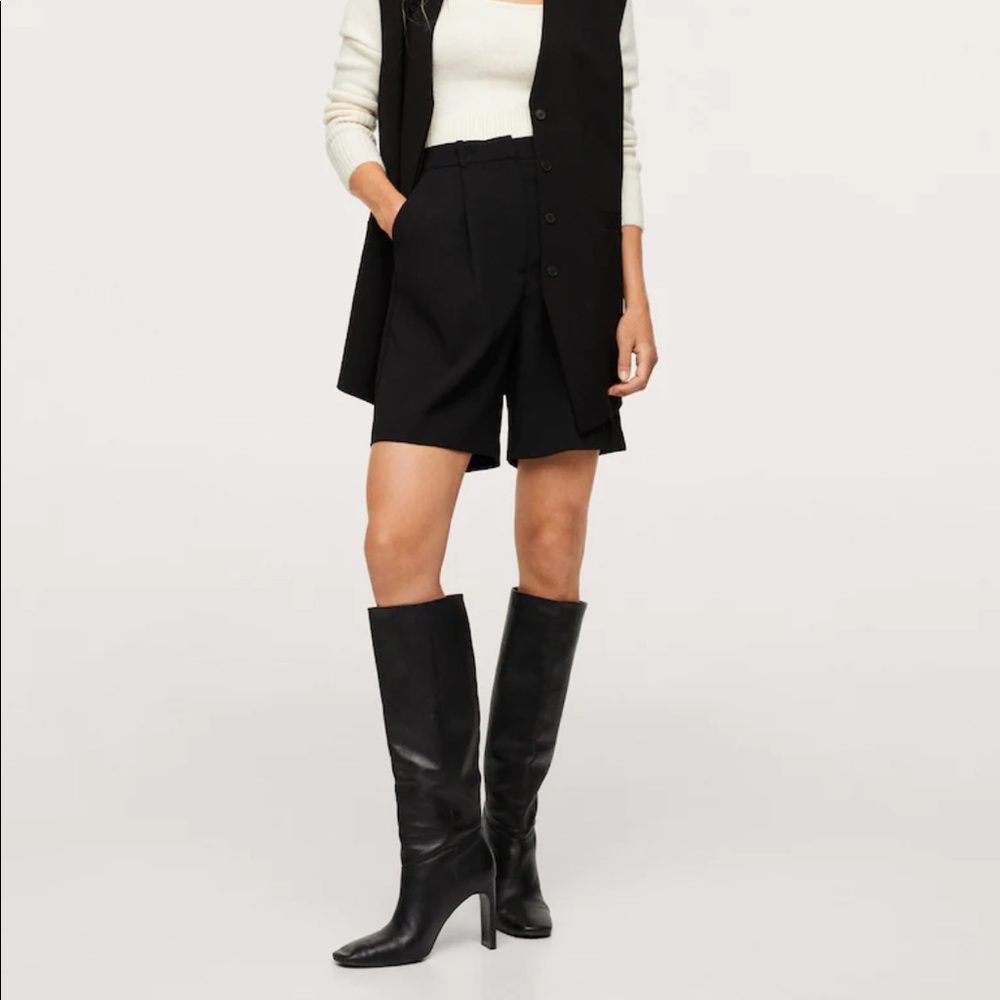 NEW! Mango | Pleated Bermuda shorts - Picture 2 of 8